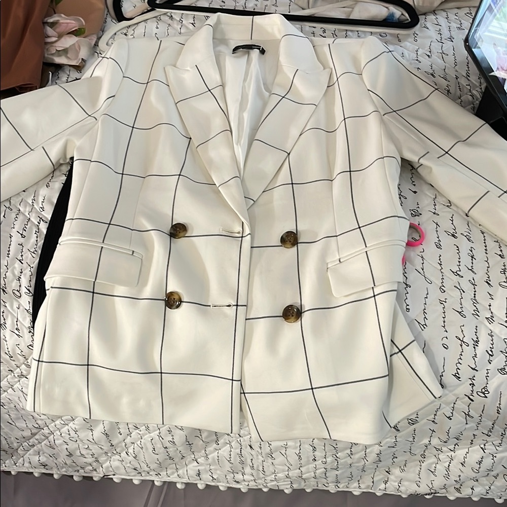 Women's White Checkered Blazer